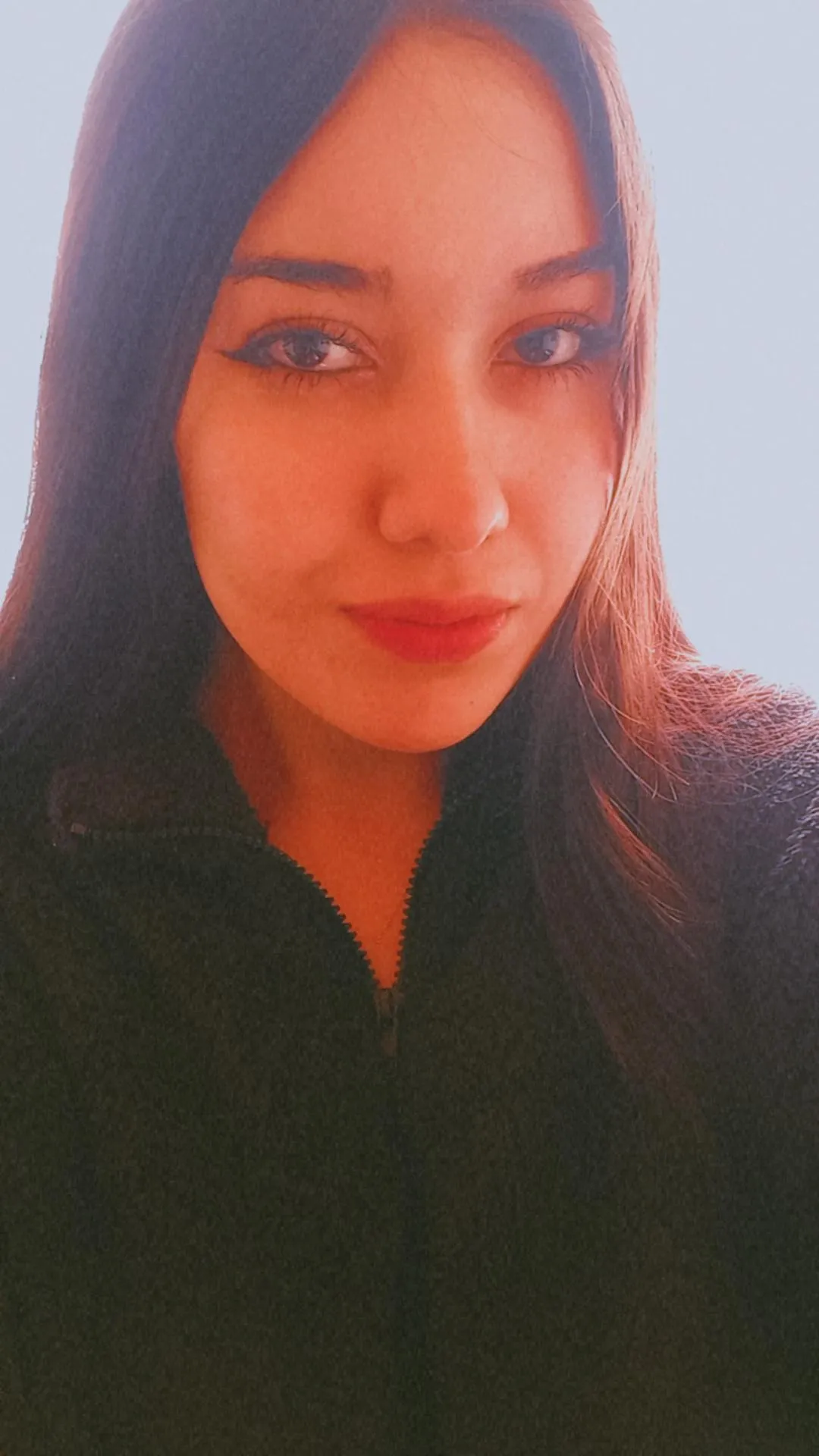 A woman from Chile on Plamfy